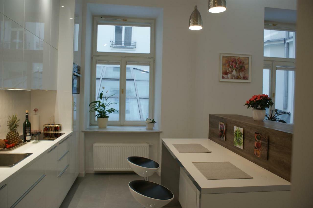 Lovely Apartment- Poznanska 16 Warsaw Ngoại thất bức ảnh